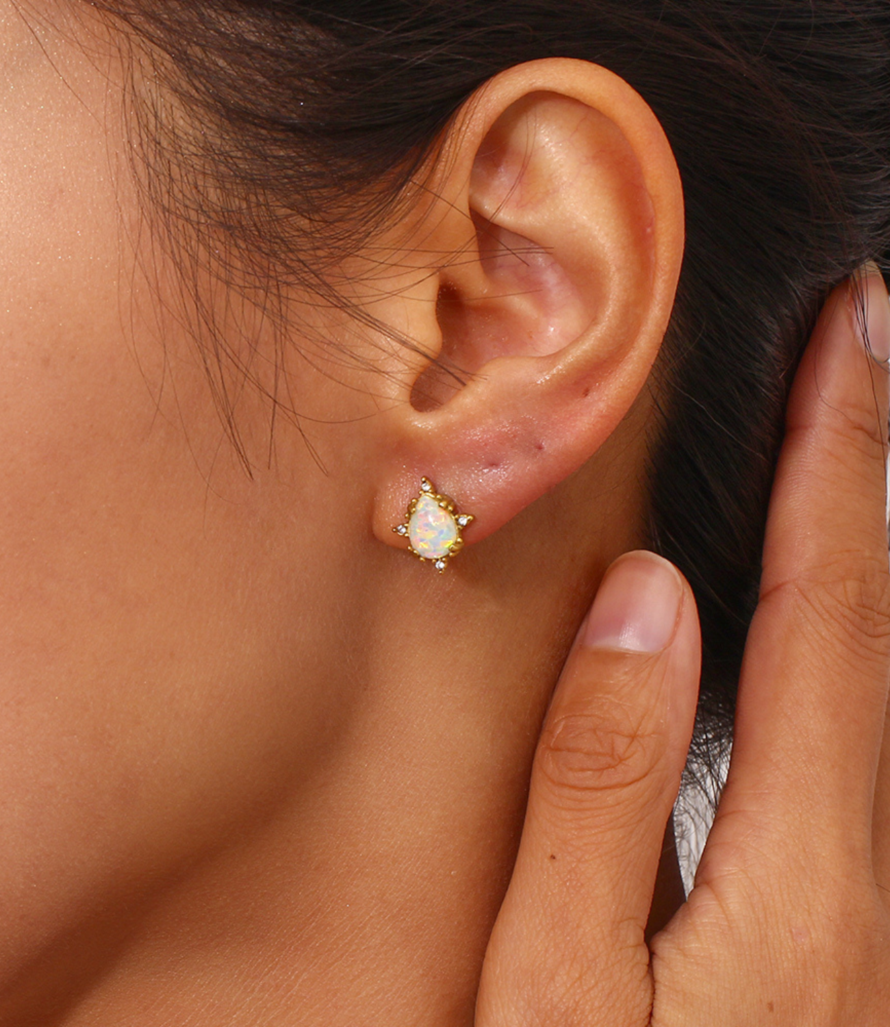 Waterdrop Studs