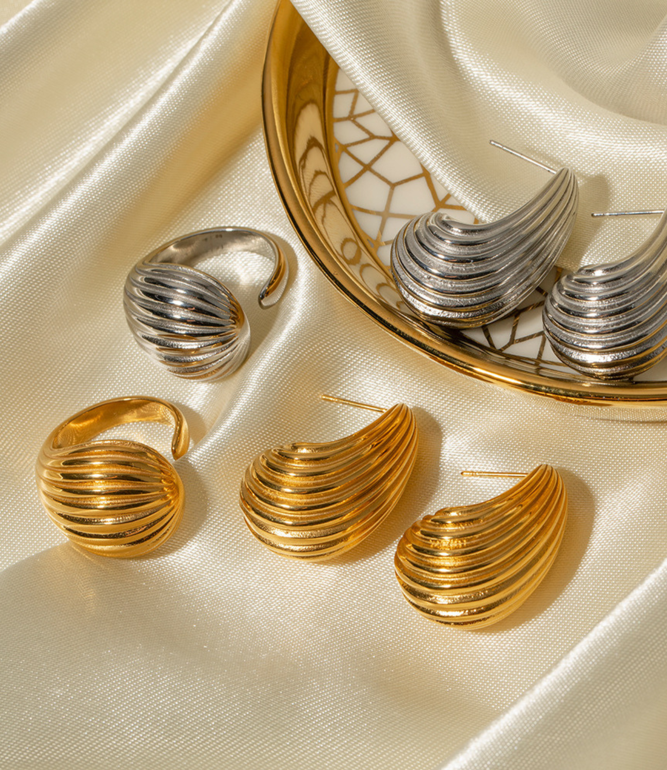 Laila Earrings
