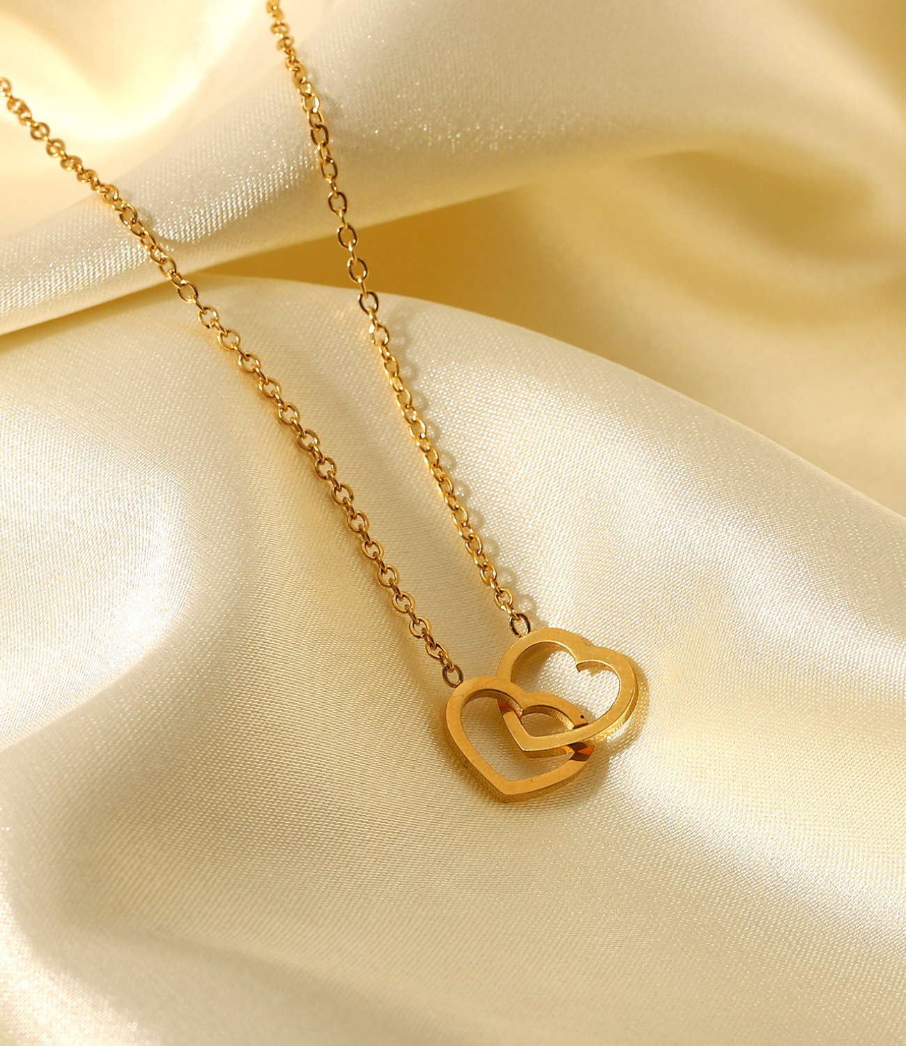 Amore Necklace