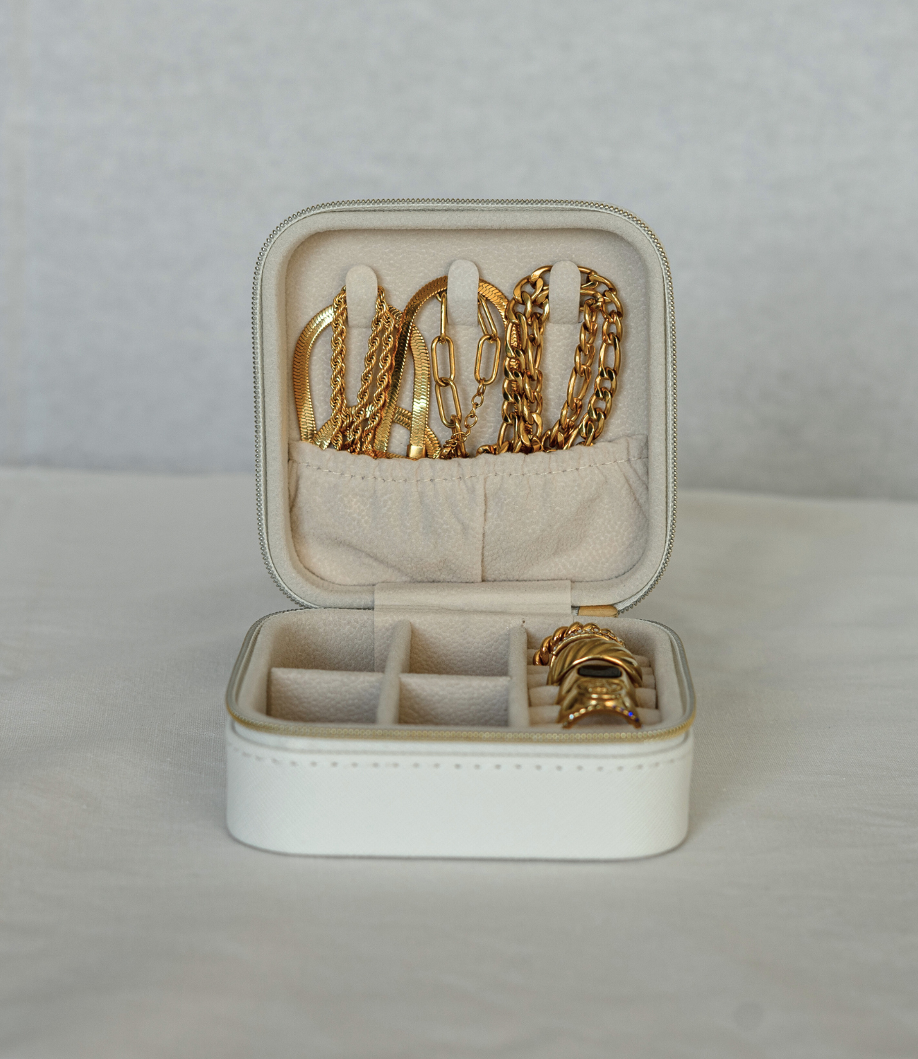 Iris Jewelry Box