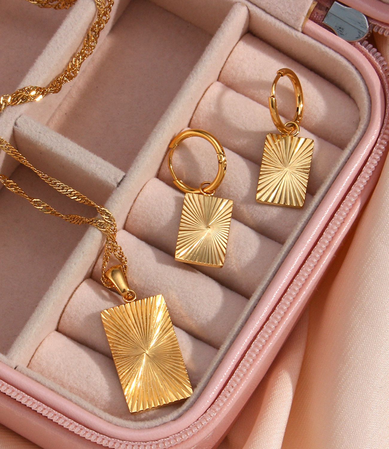 Square Elegance Earrings
