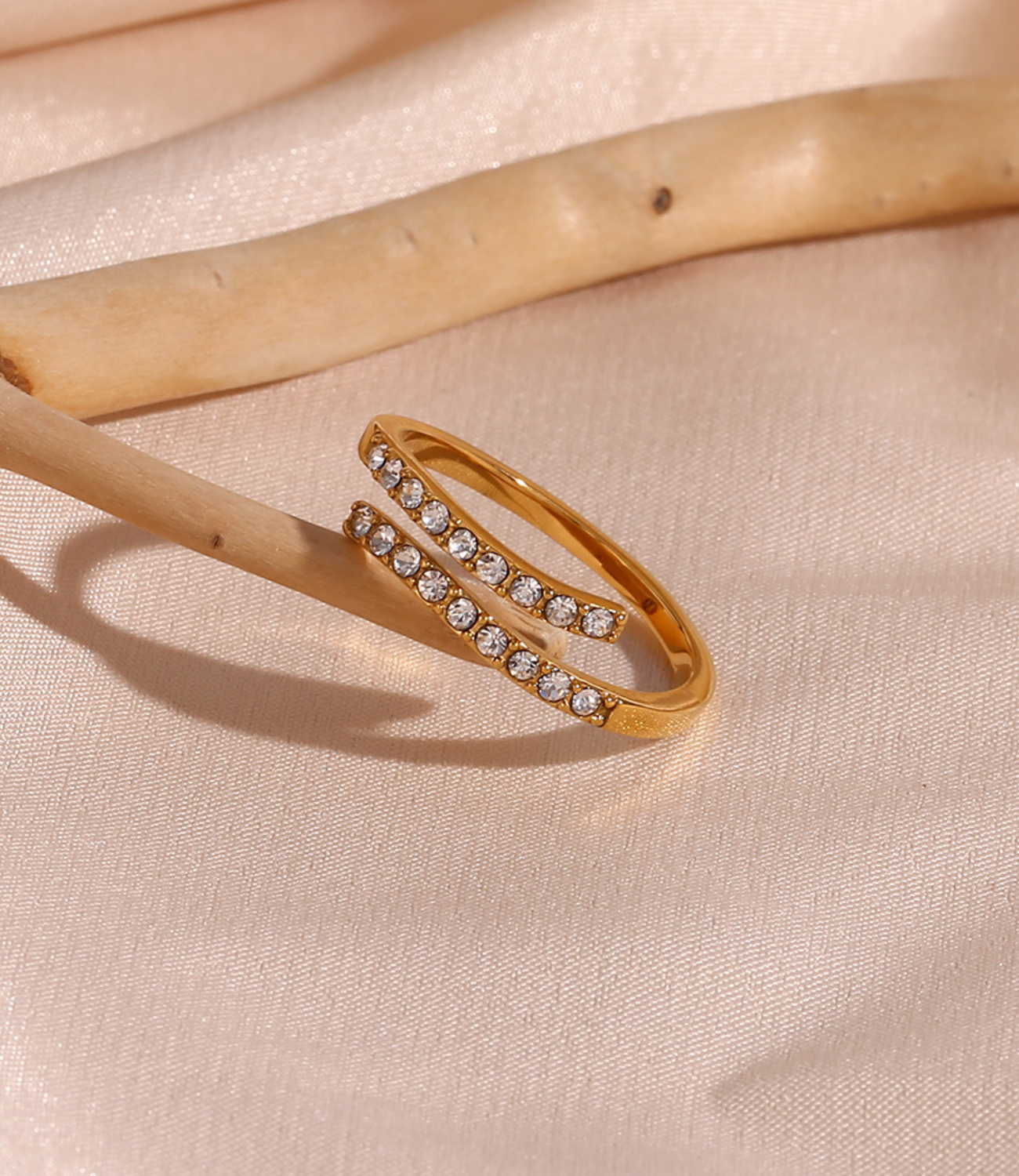 Lady Ring